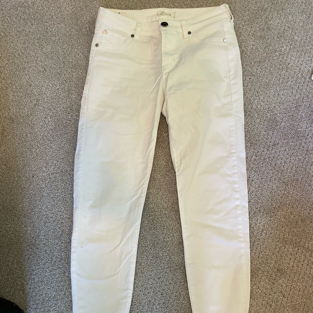 Elan boutique white high rise jeans